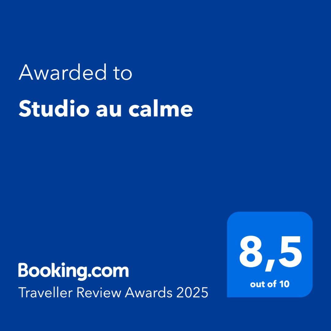 Studio Au Calme Saint-Denis Exterior foto